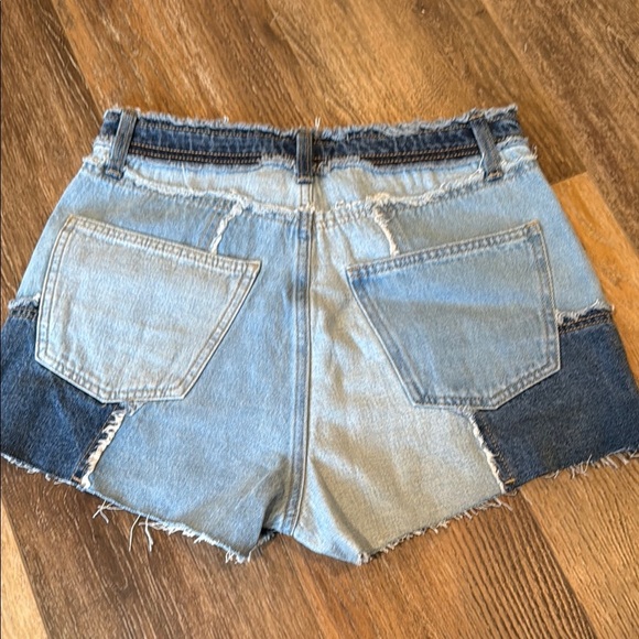 Patchwork Denim Women's Shorts Wild Fable Size 4 - Picture 2 of 3
